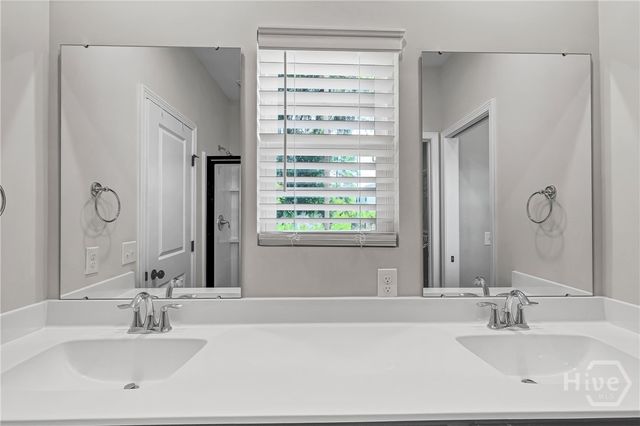 28 Muhly Loop, Richmond Hill, GA 31324