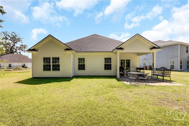 28 Muhly Loop, Richmond Hill, GA 31324