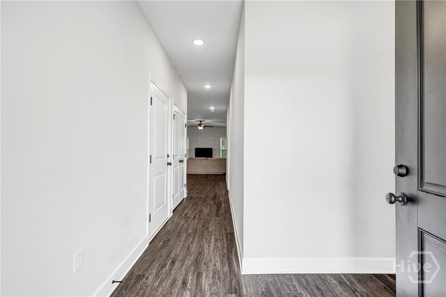 28 Muhly Loop, Richmond Hill, GA 31324
