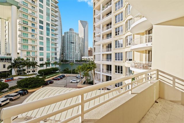 888 Brickell Key Dr 601, Miami, FL 33131