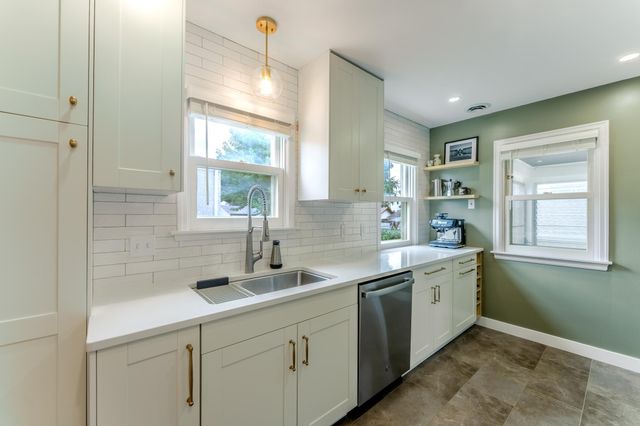 5012 15th Avenue S, Minneapolis, MN 55417