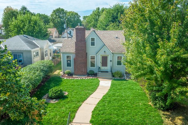 5012 15th Avenue S, Minneapolis, MN 55417