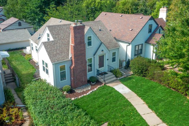 5012 15th Avenue S, Minneapolis, MN 55417
