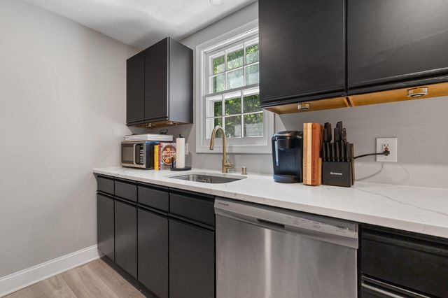 49 Lexington St. 49, Millbury, MA 01527
