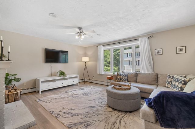 49 Lexington St. 49, Millbury, MA 01527