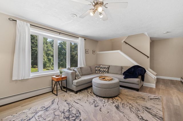 49 Lexington St. 49, Millbury, MA 01527