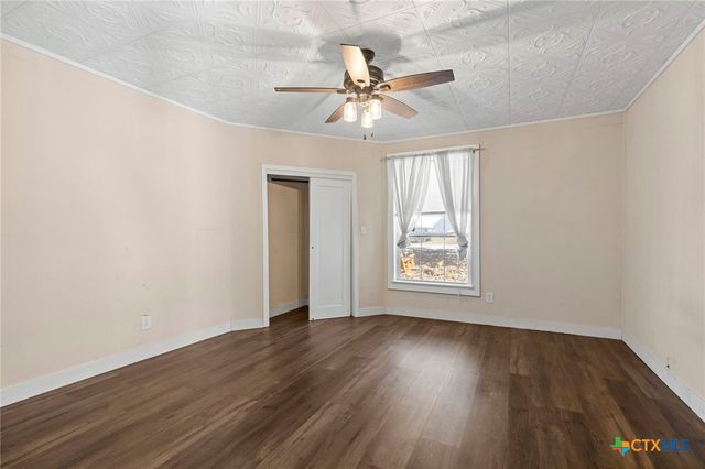 92 Sunrise Street, Dale, TX 78616