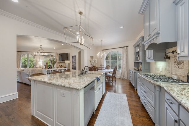 512 Sea Side Lane, Mckinney, TX 75072