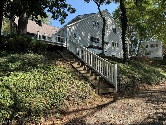 1376 Catherine Extension Avenue, Lakemore, OH 44250