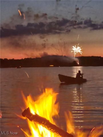 1376 Catherine Extension Avenue, Lakemore, OH 44250