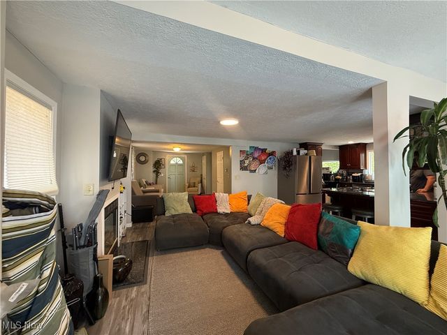 1376 Catherine Extension Avenue, Lakemore, OH 44250