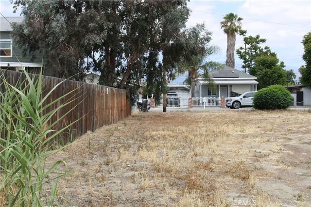 20 Algona Avenue, San Jacinto, CA 92583