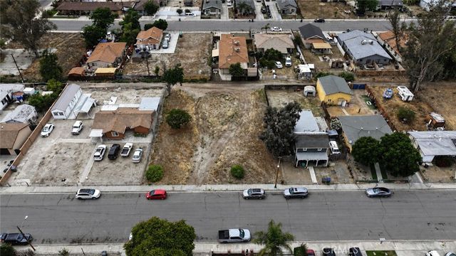 20 Algona Avenue, San Jacinto, CA 92583