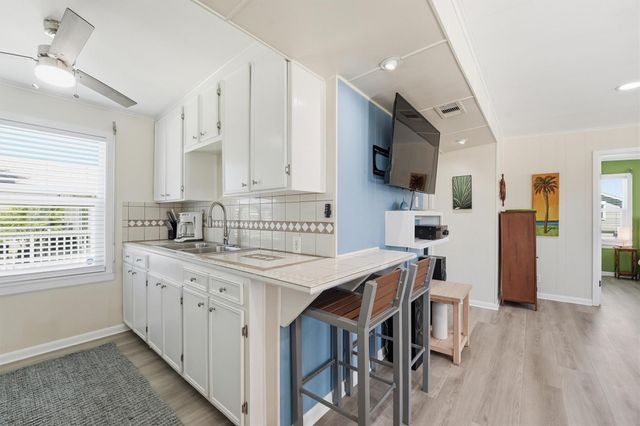 4031 Panola Drive, Galveston, TX 77554
