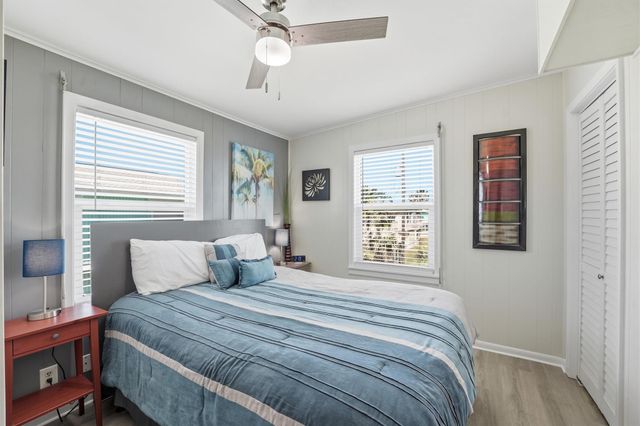 4031 Panola Drive, Galveston, TX 77554