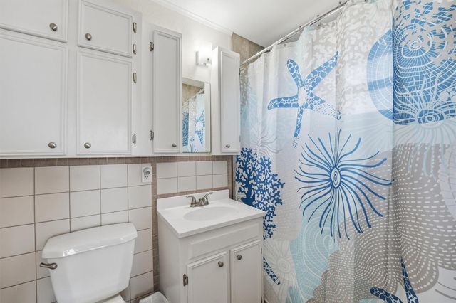 4031 Panola Drive, Galveston, TX 77554