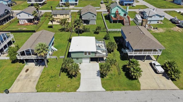 4031 Panola Drive, Galveston, TX 77554
