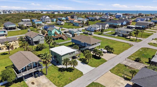 4031 Panola Drive, Galveston, TX 77554