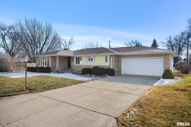 970 E MADISON Street, Morton, IL 61550