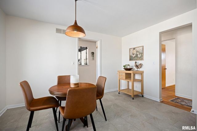 970 E MADISON Street, Morton, IL 61550