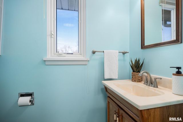 970 E MADISON Street, Morton, IL 61550