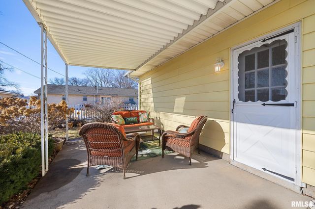 970 E MADISON Street, Morton, IL 61550