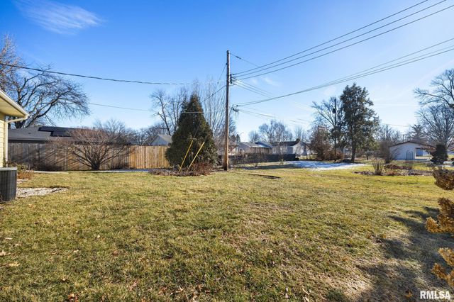 970 E MADISON Street, Morton, IL 61550