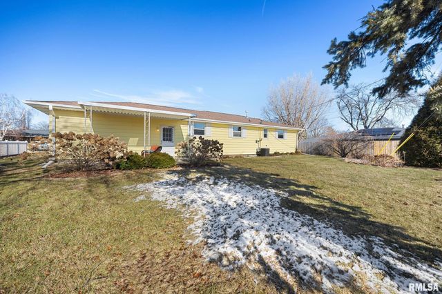 970 E MADISON Street, Morton, IL 61550