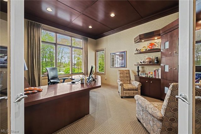 520 Bristol Drive, Aurora, OH 44202