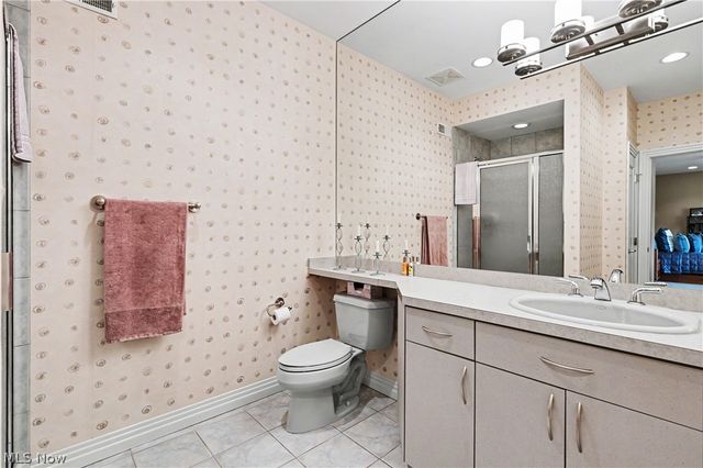 520 Bristol Drive, Aurora, OH 44202