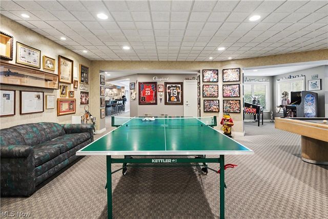 520 Bristol Drive, Aurora, OH 44202