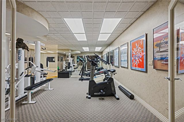 520 Bristol Drive, Aurora, OH 44202