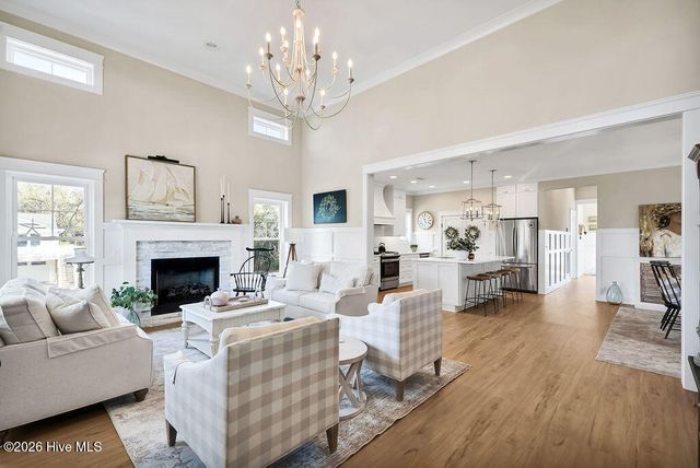 106 SE 40th Street, Oak Island, NC 28465