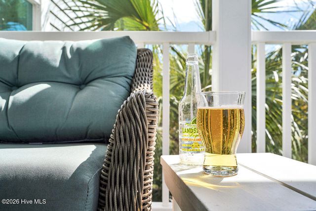 106 SE 40th Street, Oak Island, NC 28465