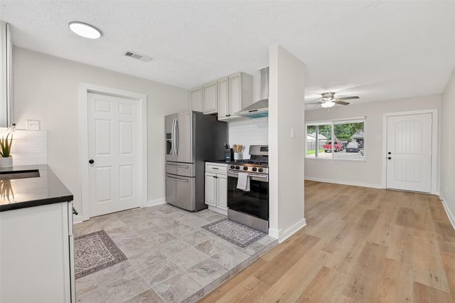 3808 Sherbrooke Road, Pasadena, TX 77503