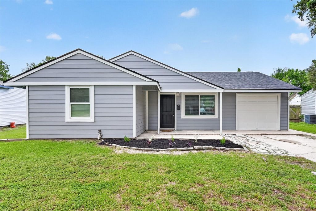 3808 Sherbrooke Road, Pasadena, TX 77503