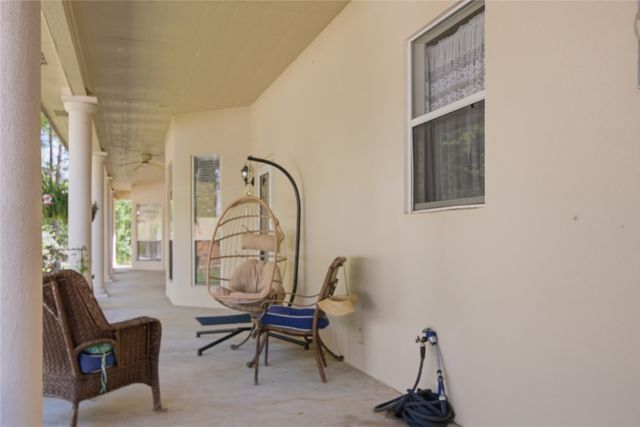 18737 Oakbrook Road, Tyler, TX 75703