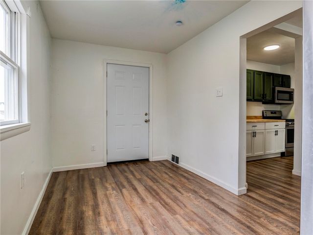 1702 Mcminn St, Aliquippa, PA 15001