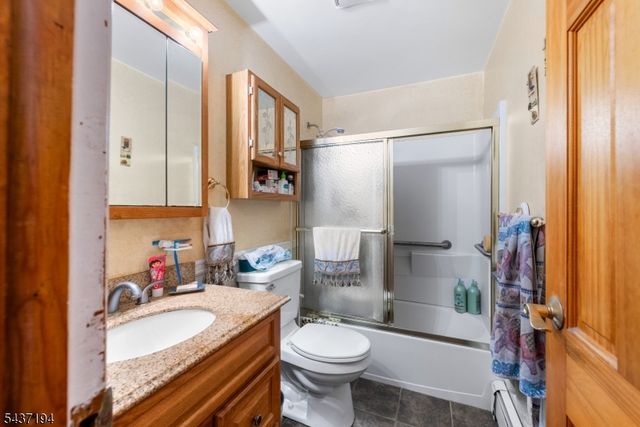 19 Fordham Trl, Hopatcong Boro, NJ 07843