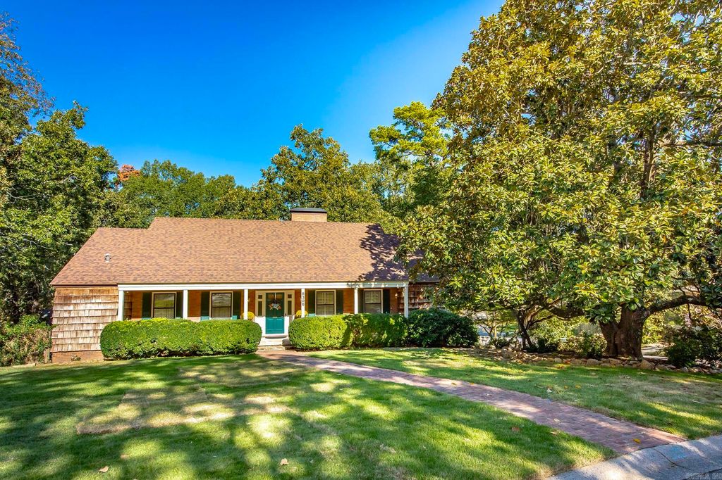 8306 Louwanda Drive, Little Rock, AR 72205