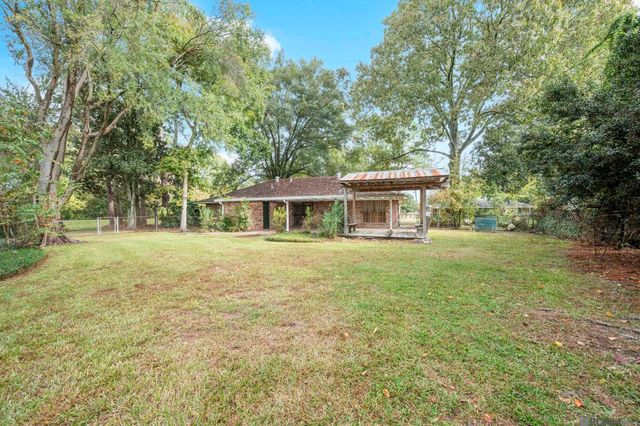 10836 Mollylea Dr, Baton Rouge, LA 70815