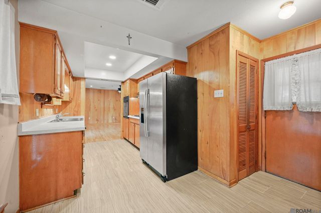 10836 Mollylea Dr, Baton Rouge, LA 70815