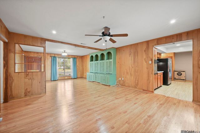 10836 Mollylea Dr, Baton Rouge, LA 70815