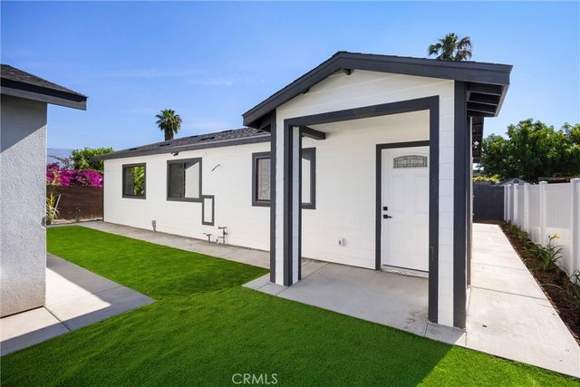 871 N. Perris, San Bernardino, CA 92411