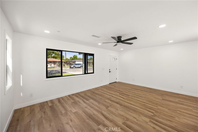 871 N. Perris, San Bernardino, CA 92411