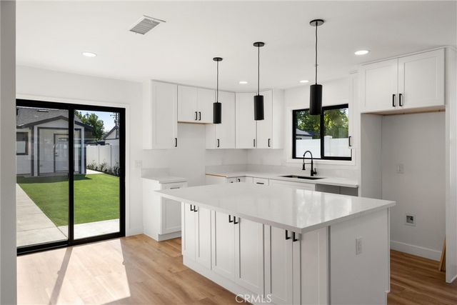 871 N. Perris, San Bernardino, CA 92411