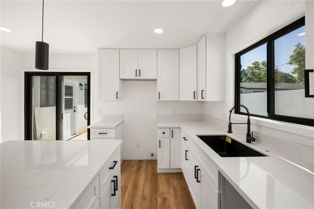 871 N. Perris, San Bernardino, CA 92411