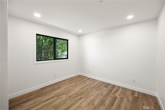 871 N. Perris, San Bernardino, CA 92411