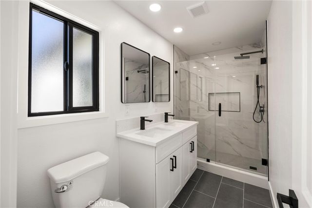 871 N. Perris, San Bernardino, CA 92411