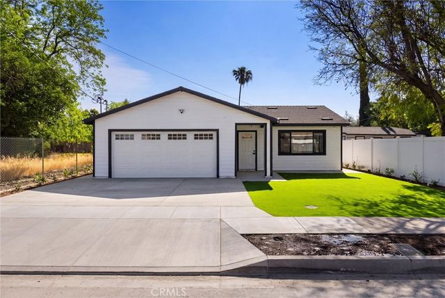871 N. Perris, San Bernardino, CA 92411